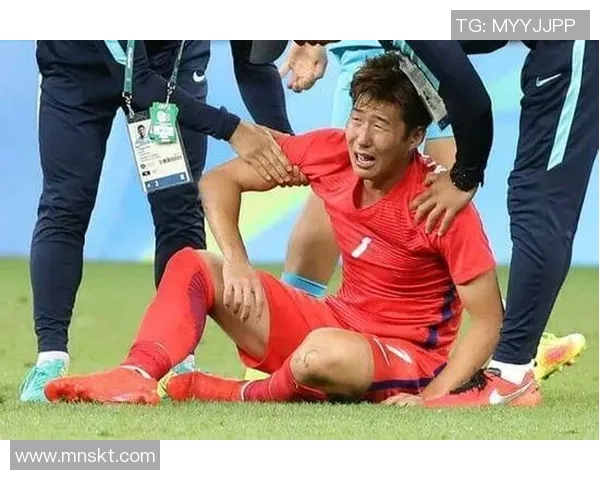 赛后泪如雨下 球员个人纪录突破背后的心酸与坚持